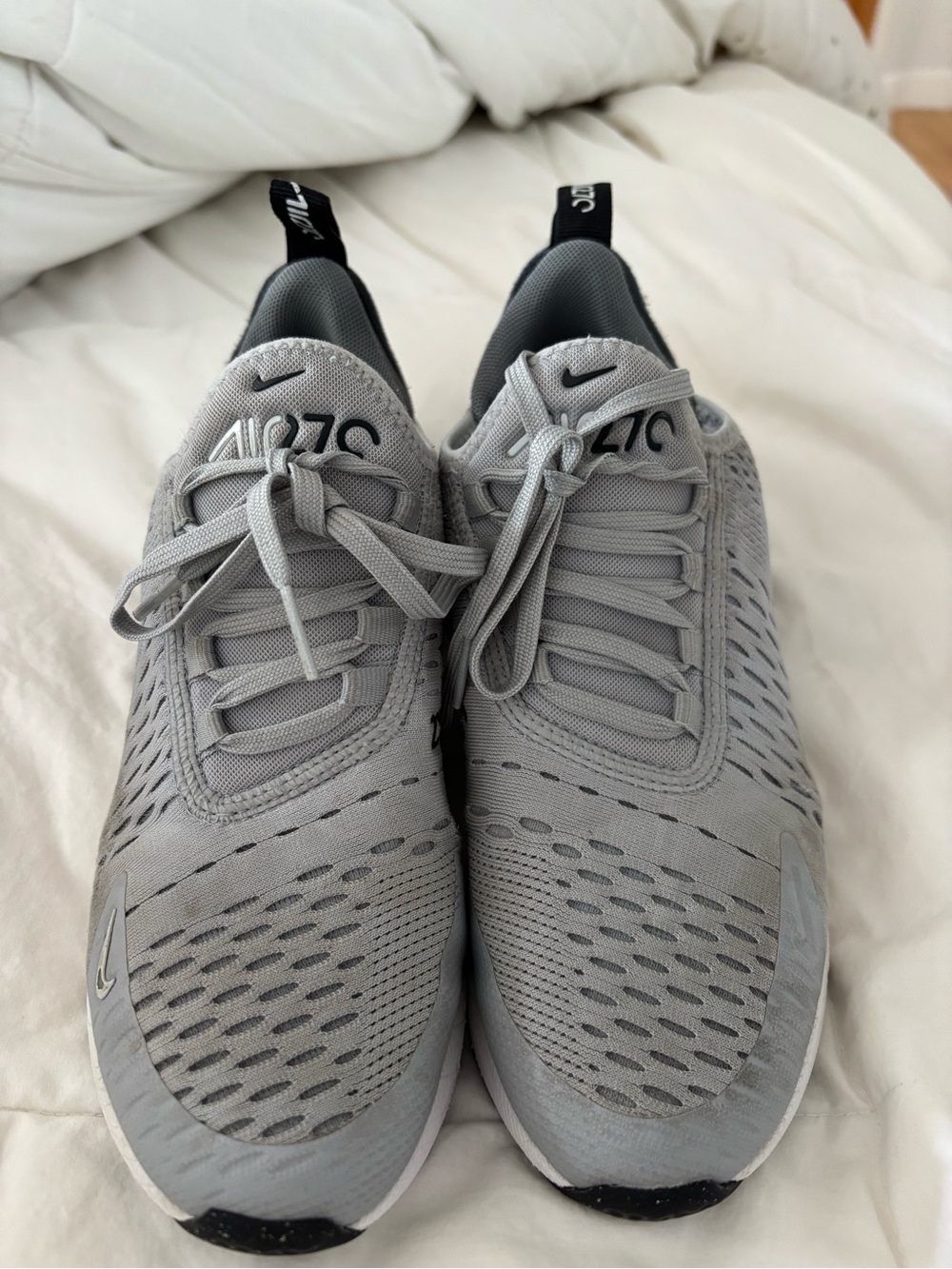 Nike Air Max 270 Women’s Sneakers - Grey